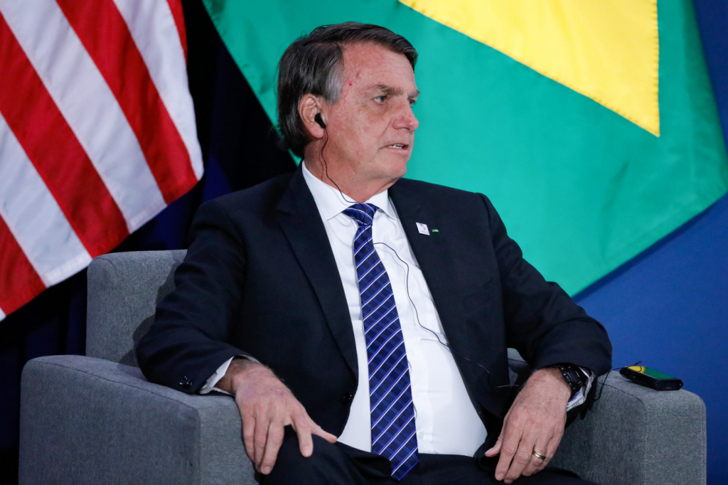 Fala de Bolsonaro a Biden sobre Amazônia reafirma políticas ambientais do país, diz analista