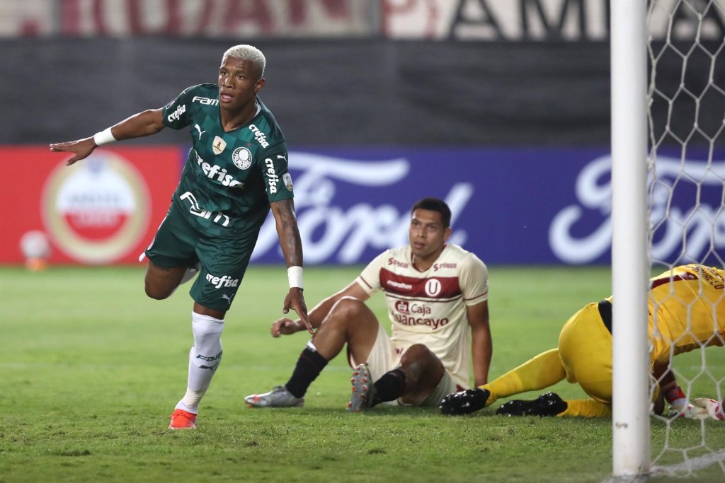 Libertadores: Palmeiras leva susto, mas vence o Universitario com gol no último lance
