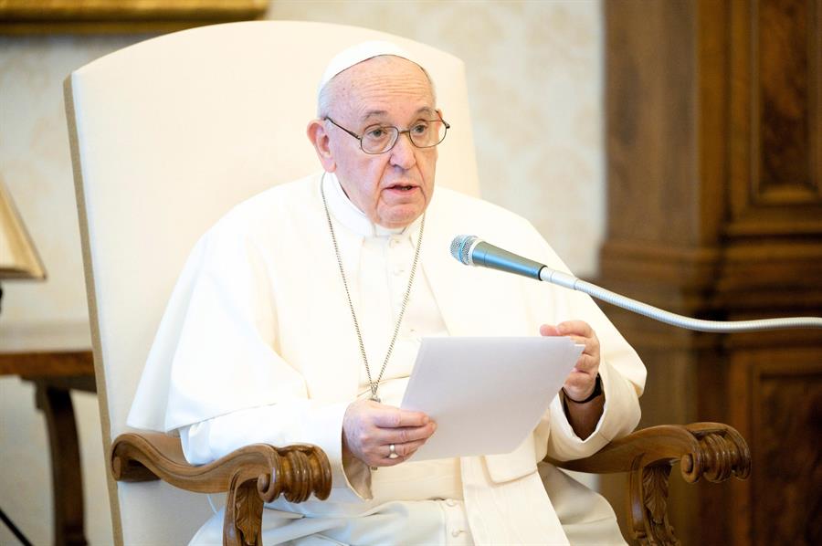 Papa Francisco pede orações a vítimas do terremoto na Turquia e Síria