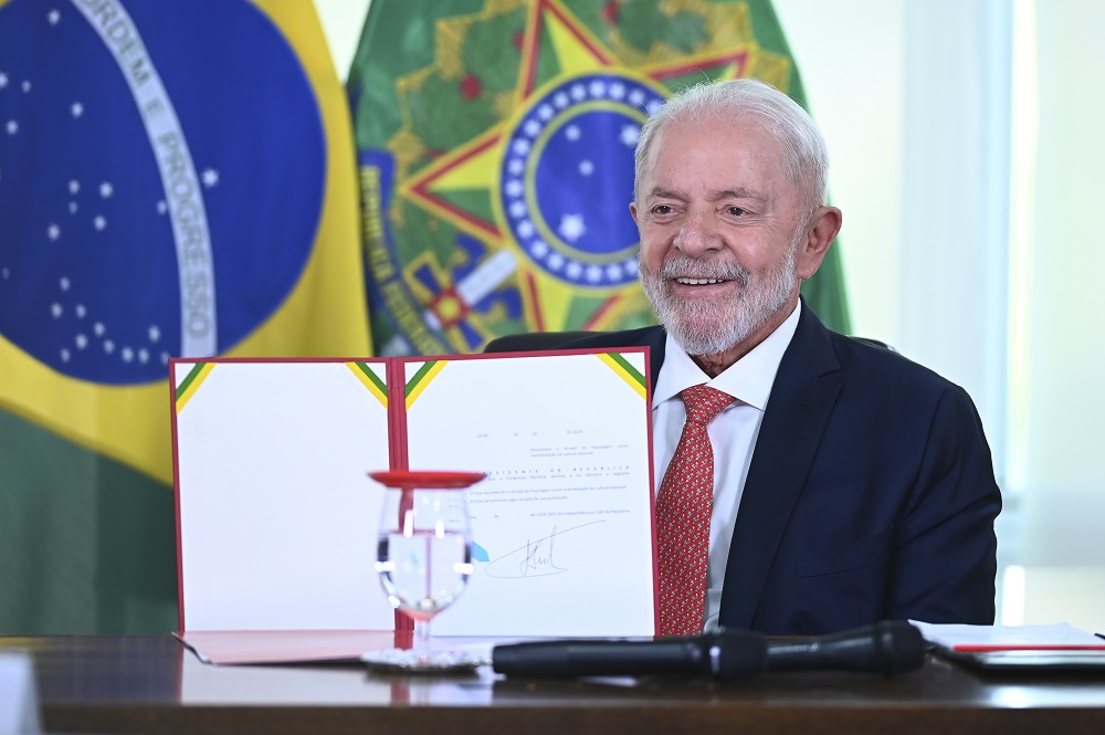 Lula sanciona lei que permite ‘desnegativar’ empresas e pessoas físicas do Rio Grande do Sul