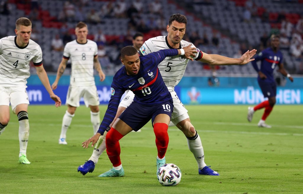 Com gol contra, França vence Alemanha por 1 a 0 no ‘grupo da morte’ da Eurocopa