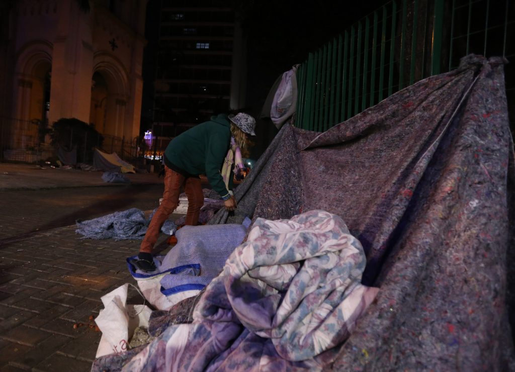 População em situação de rua cresce 31% em São Paulo na pandemia da Covid-19