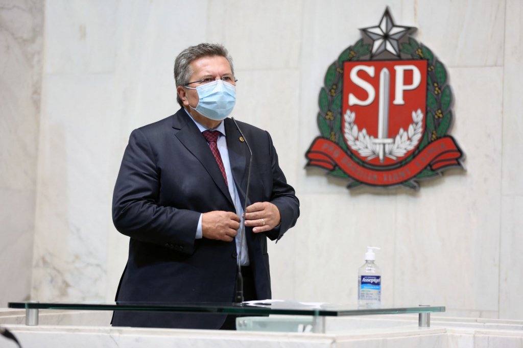 Seria conveniente Alesp debater restrições adotadas por São Paulo, diz Carlão Pignatari