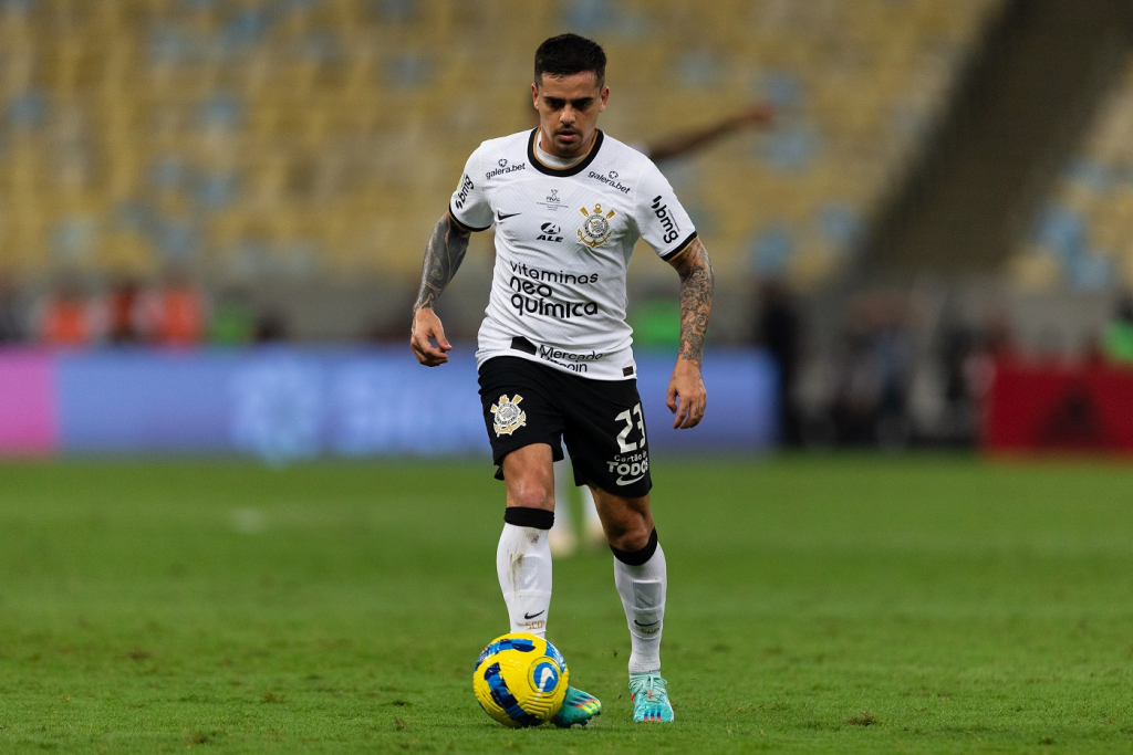 Filho de Fagner, do Corinthians, recebe ameaças após eliminação na Copa do Brasil; família promete tomar providências 
