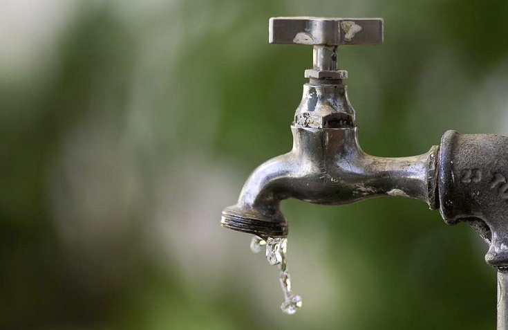 Brasil perdeu 40% da água potável em 2019 e desperdício pode agravar pandemia, diz insituto