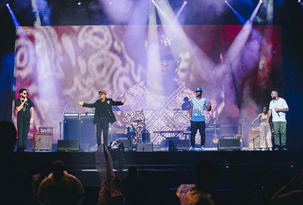 Fãs pedem reembolso de ingressos do Lollapalooza após cancelamento do show do Foo Fighters; veja o que a lei diz