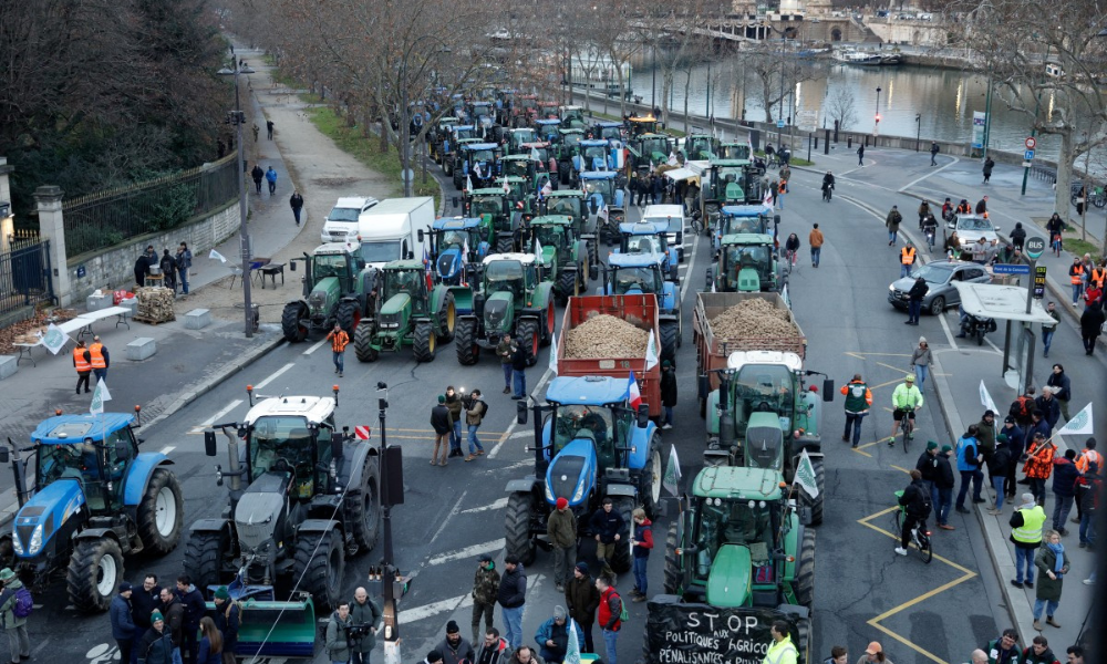 Agricultores franceses protestam contra acordo UE-Mercosul
