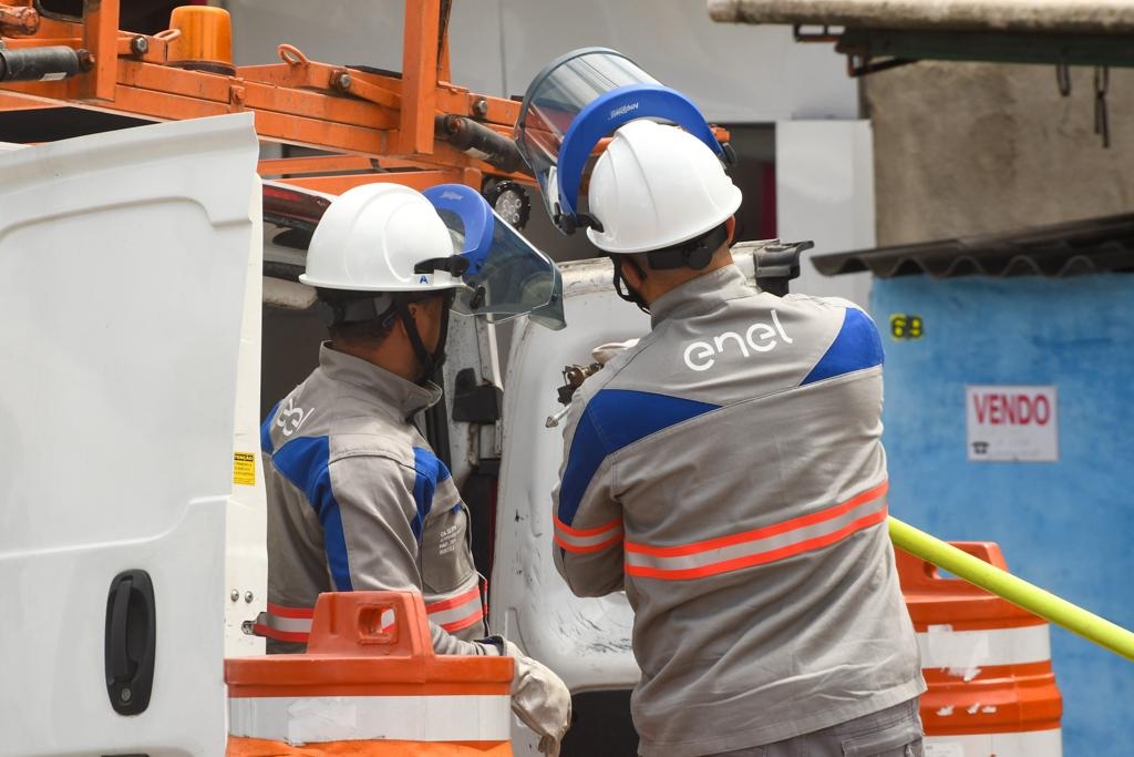 Funcionário terceirizado da Enel morre após descarga elétrica em São Paulo