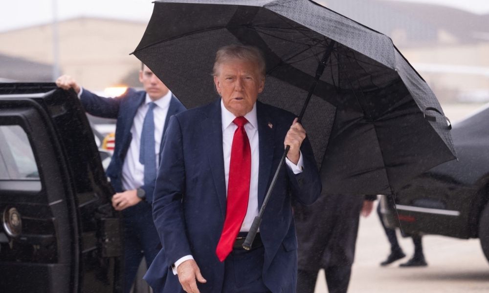 Trump chama Delcy Rodríguez de ‘formidável’ após primeiro contato público com interina da Venezuela