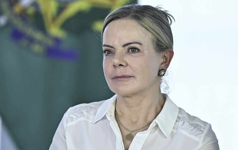 Gleisi Hoffmann confirma pré-candidatura ao Senado pelo Paraná
