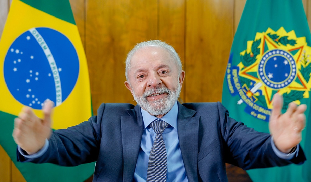 Lula lidera todos os cenários de primeiro turno, aponta pesquisa Genial/Quaest
