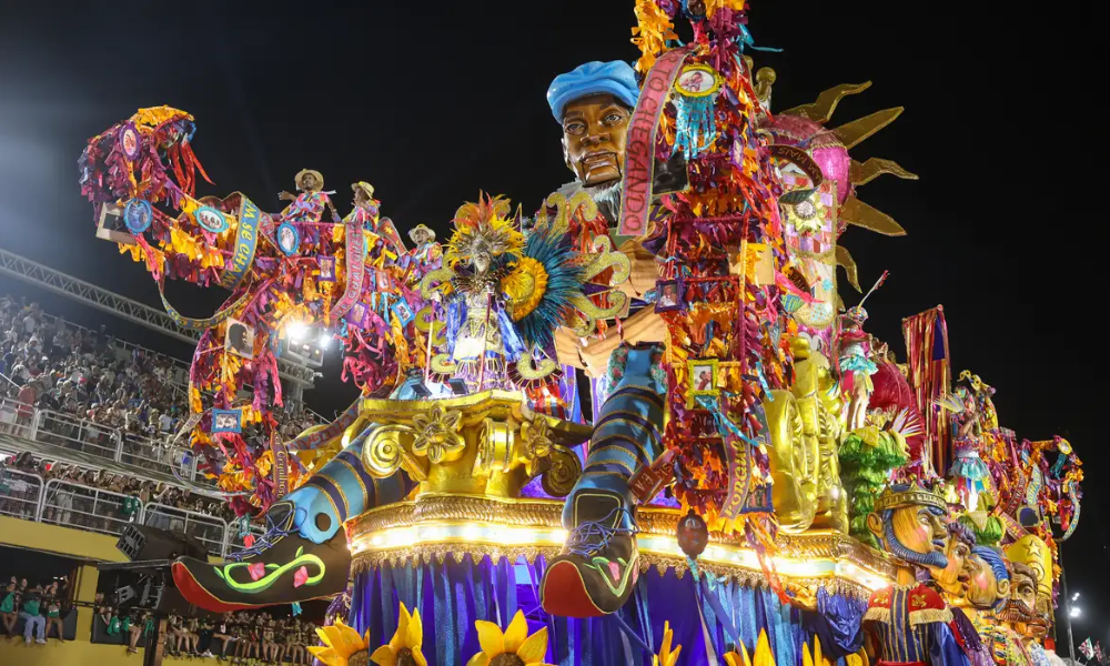 Governo do RJ libera R$ 40 milhões para escolas do Grupo Especial