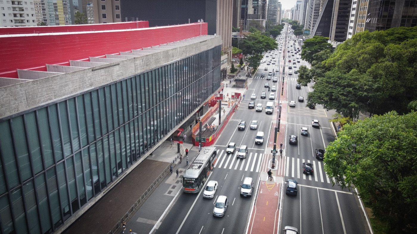 Onda de calor atinge o Sul enquanto SP entra em alerta para tempestades