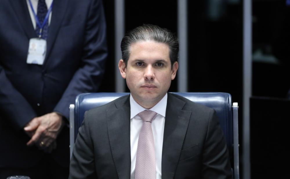 ‘Nós temos uma fila de CPIs’, diz Hugo Motta sobre a instalação de comissão sobre o Master