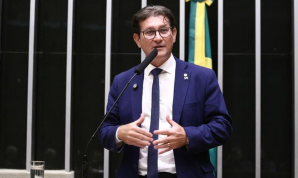 Zaeli defende indústria na Câmara: 6×1 aumenta custo de produção sem nenhum estudo