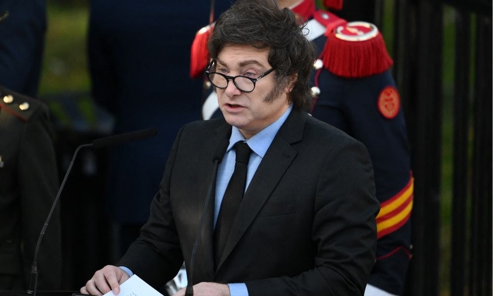 Greve geral paralisa a Argentina em dia decisivo para reforma trabalhista de Milei