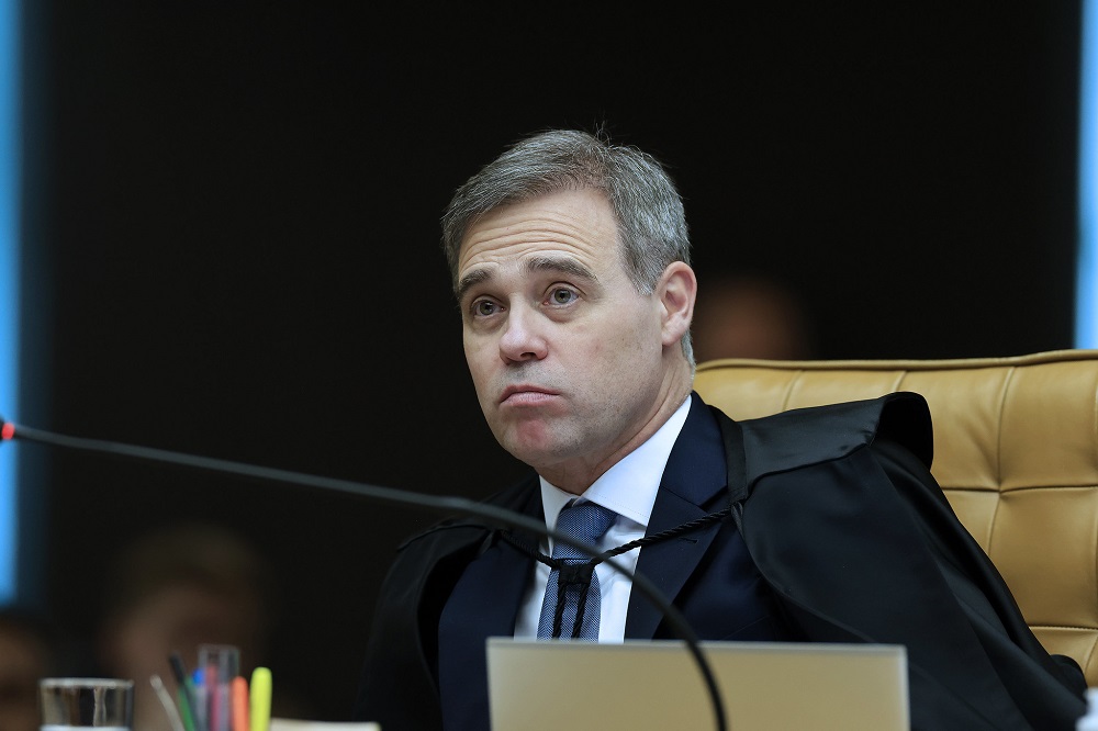 Mendonça decide que Vorcaro não é obrigado a comparecer a depoimentos