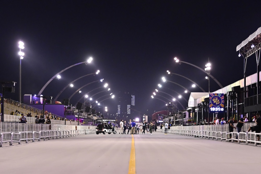 Como e que horas será a apuração dos desfiles de carnaval de SP
