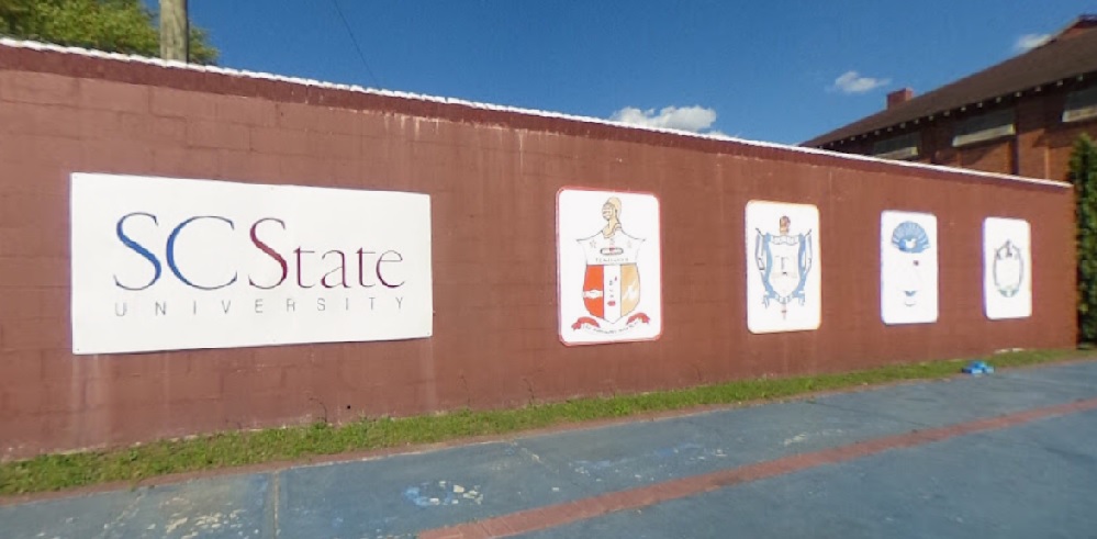 Tiroteio em universidade na Carolina do Sul deixa dois mortos nos EUA