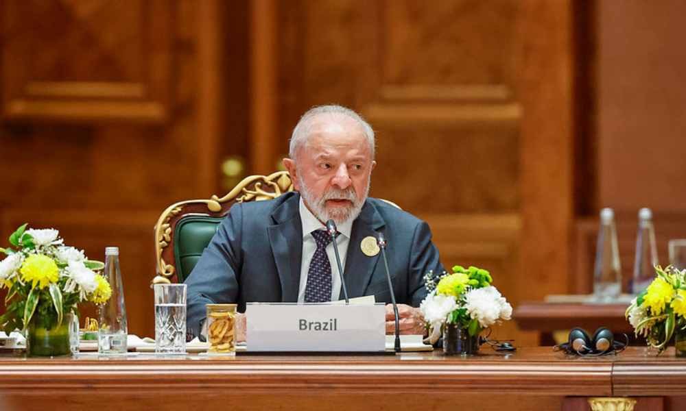 Lula cancela participação em cúpula sobre IA organizado pelo governo brasileiro