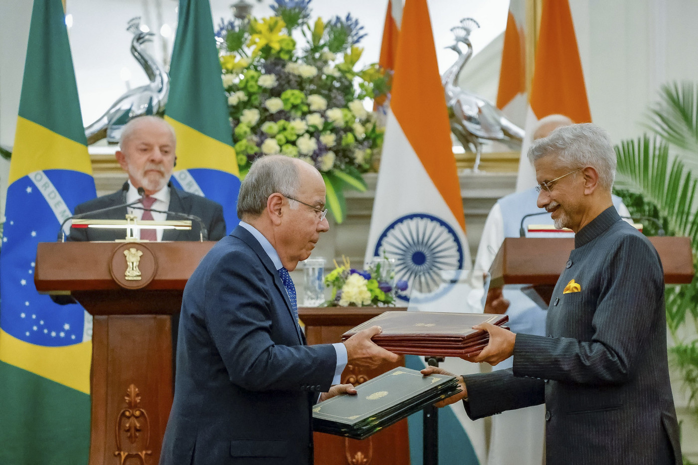 Brasil e Índia firmam acordo estratégico sobre minerais críticos e terras raras