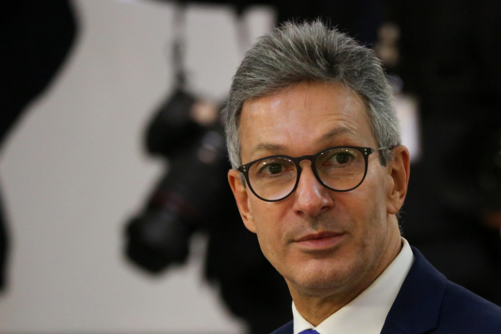 Presidente do Novo diz que Zema vai ao 2º turno e espera apoio da direita