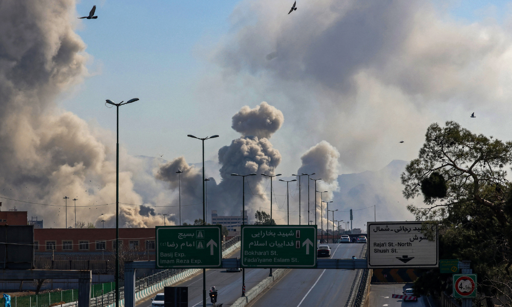 Irã ataca curdos no Iraque e conflito se intensifica no Oriente Médio