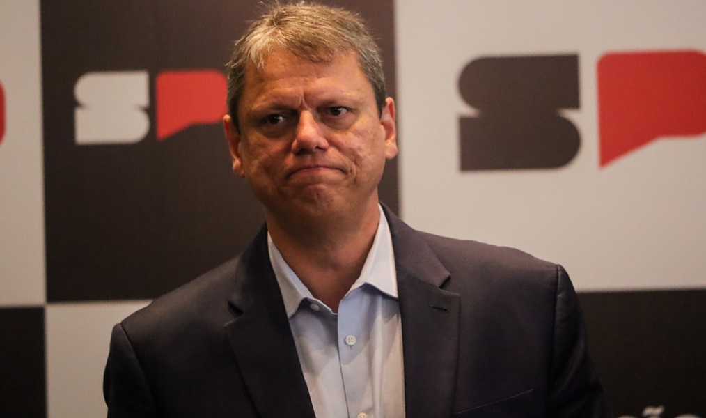 Tarcísio reforça pedido de prisão domiciliar para Bolsonaro em reunião no STF