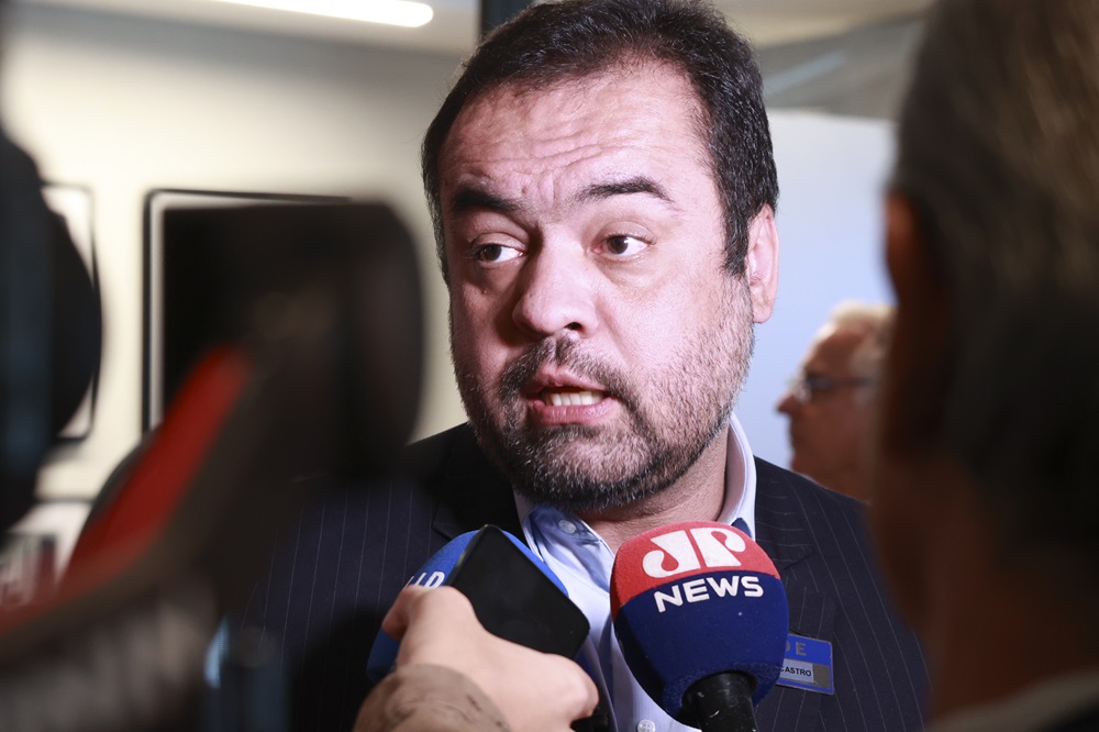 Assessor que disse que o Palácio Guanabara é o ‘gabinete do crime’ é exonerado por Castro