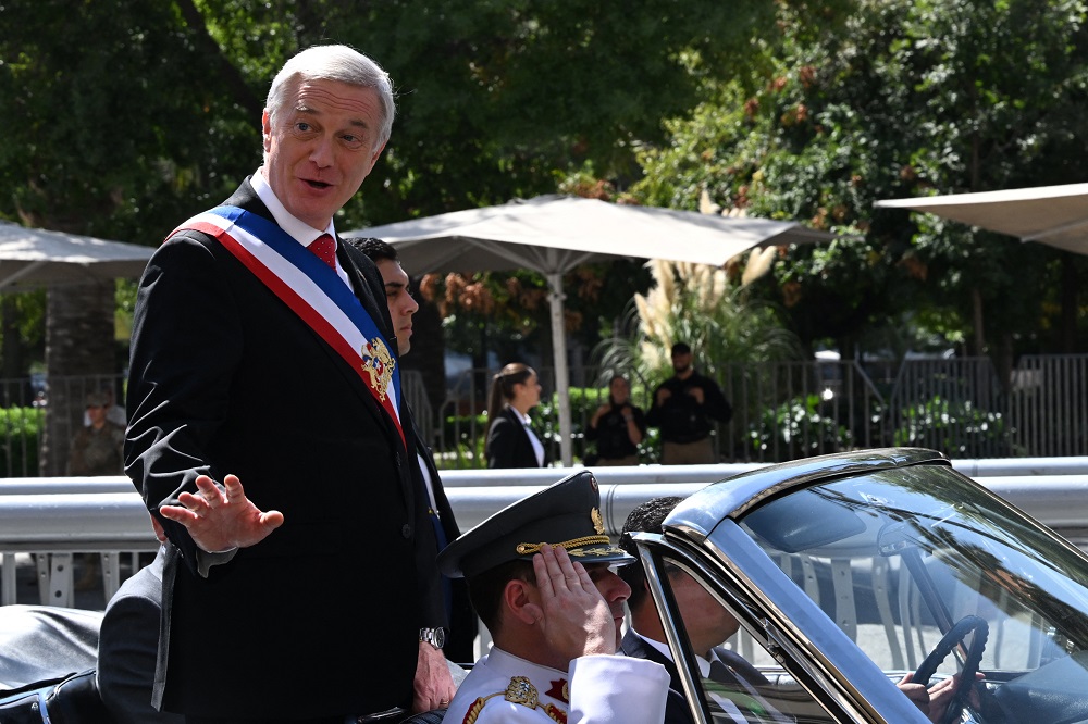 Presidente do Chile ordena construção de ‘barreiras físicas’ para conter imigração