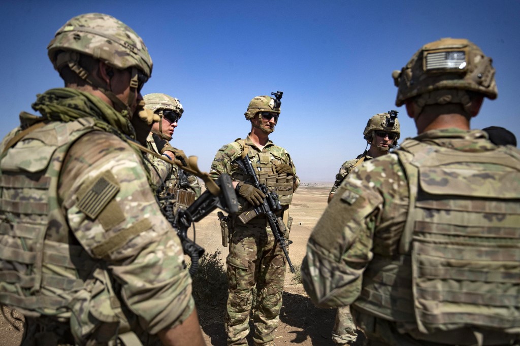 Quais são os países com o maior número de soldados ativos e reservas no mundo hoje