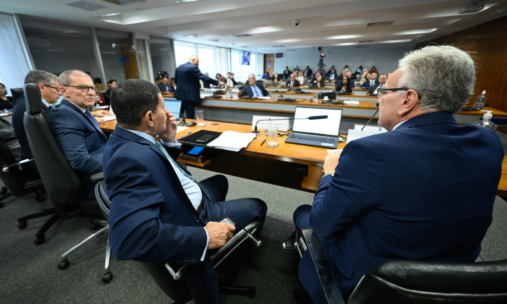 CPI do Crime Organizado: relator pede indiciamento de ministros do STF e do PGR