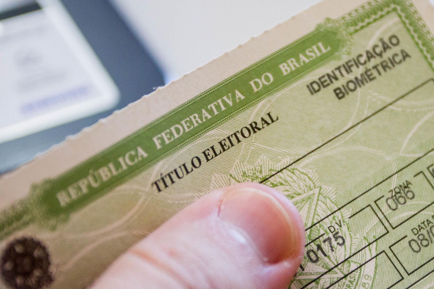 Eleitores fluminenses podem regularizar título neste sábado 