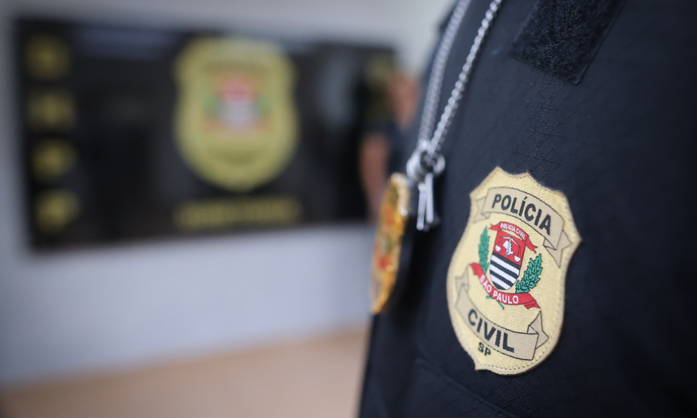 Operação prende quatro policiais civis suspeitos de extorsão em SP