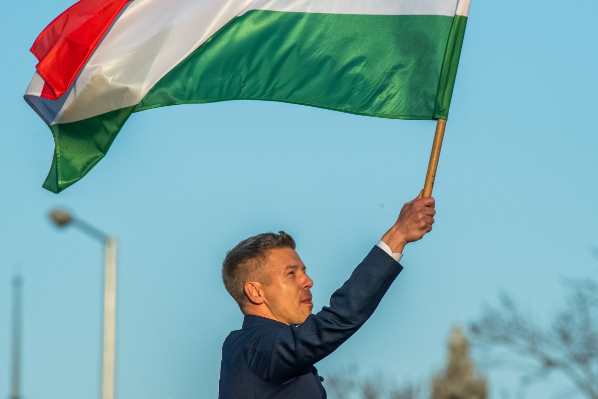 Peter Magyar toma posse como primeiro-ministro da Hungria e encerra era Orbán 