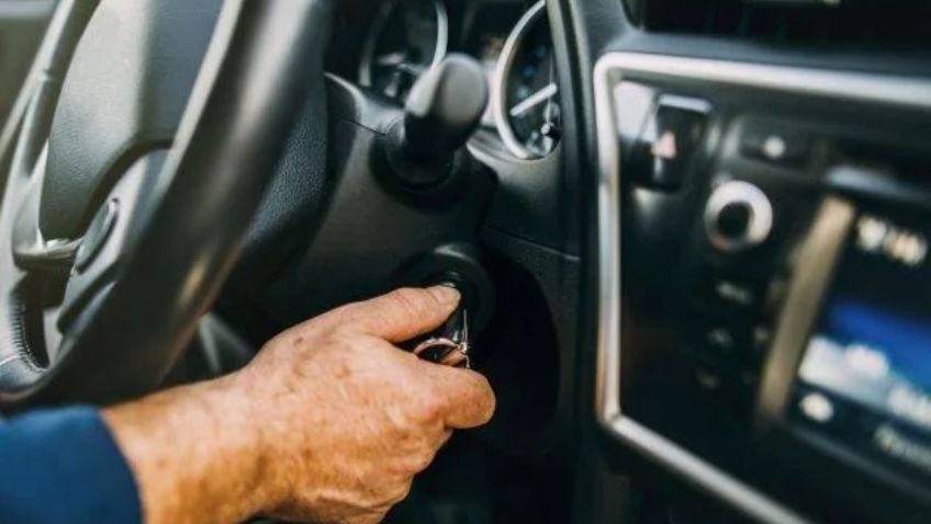 O erro silencioso no inverno que destrói o ar-condicionado do carro