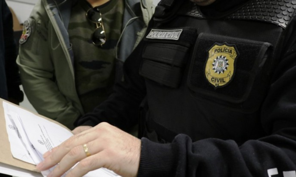 Polícia do RS prende mais de 20 suspeitos por aplicarem golpe do bilhete premiado