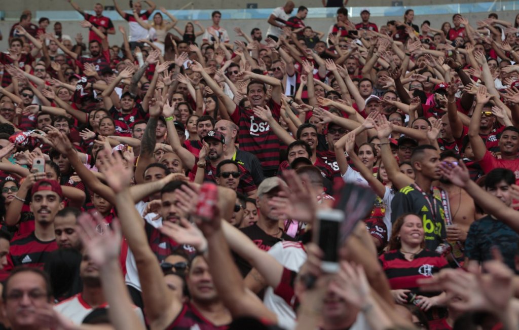 STJD libera público em jogos do Flamengo; Palmeiras e CBF se posicionam contra decisão