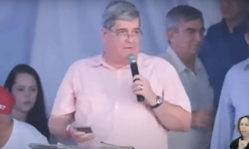 Pastor renuncia da presidência de convenção no RJ após apoiar Lula