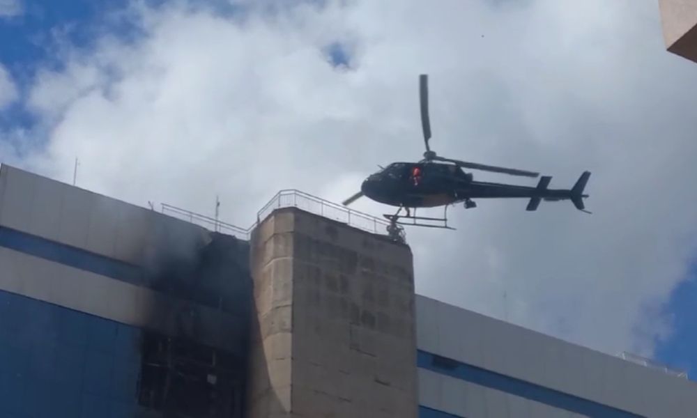 Incêndio atinge edifício-sede do Conselho Federal da OAB, em Brasília