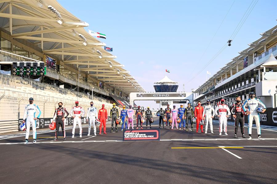 Verstappen vence GP de Abu Dhabi, última etapa da Fórmula 1 em 2020