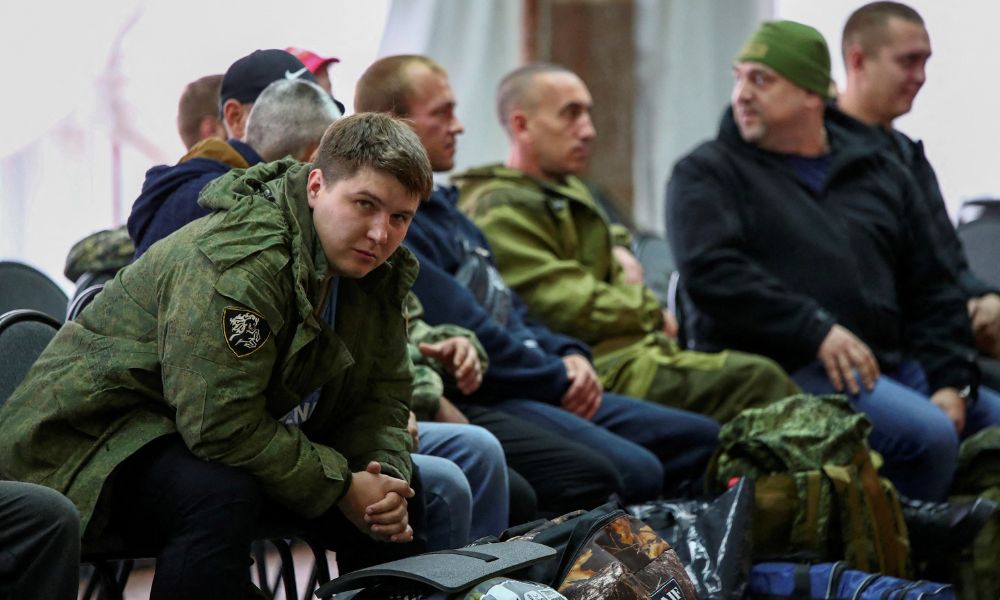 Rússia veta emissão de passaporte para reservistas como forma de impedi-los de fugir do país