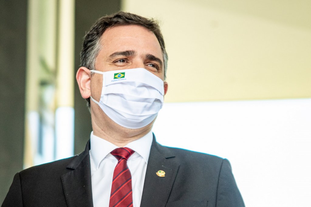 ‘Vai ao encontro do que a maioria dos brasileiros espera’, diz Pacheco sobre declaração de Bolsonaro