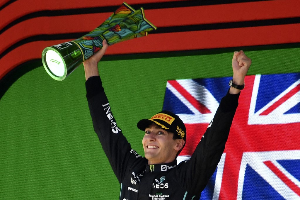 Russell conquista o GP São Paulo de F1; Hamilton faz dobradinha da Mercedes