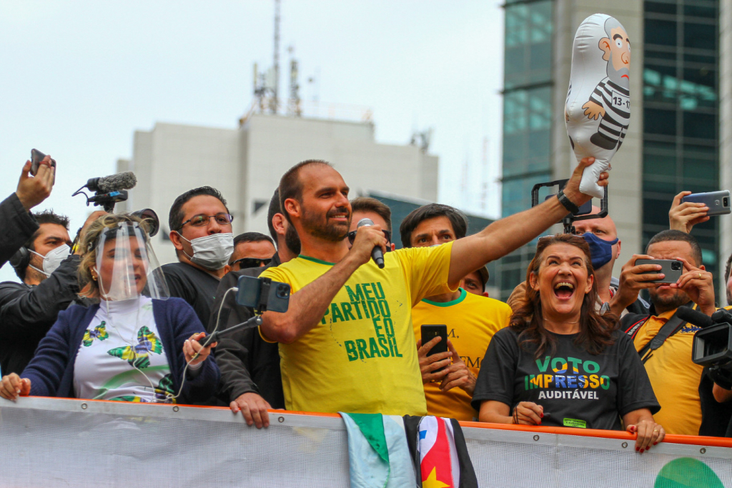 Aliados de Bolsonaro criticam decisão de Fachin às vésperas de 7 de setembro