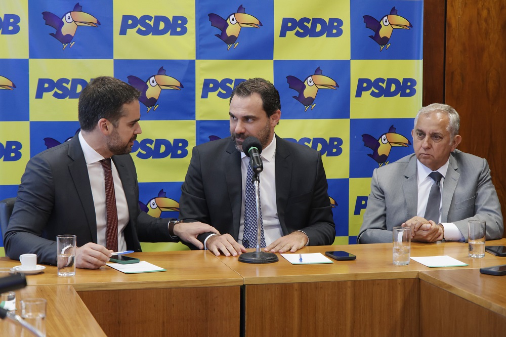 Entenda por que o PSDB vive impasse para definir novo presidente