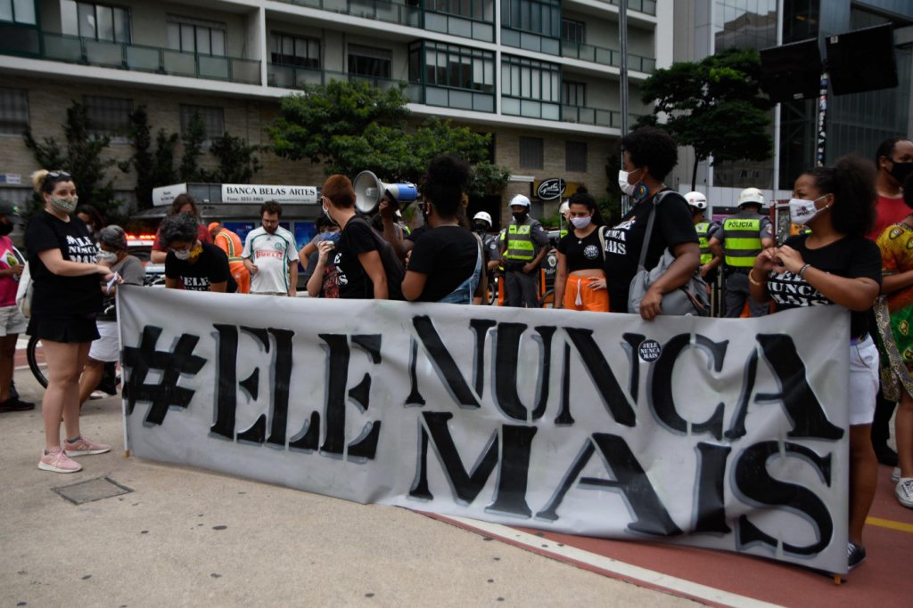 Manifestações pelo Brasil voltam a pedir impeachment de Bolsonaro