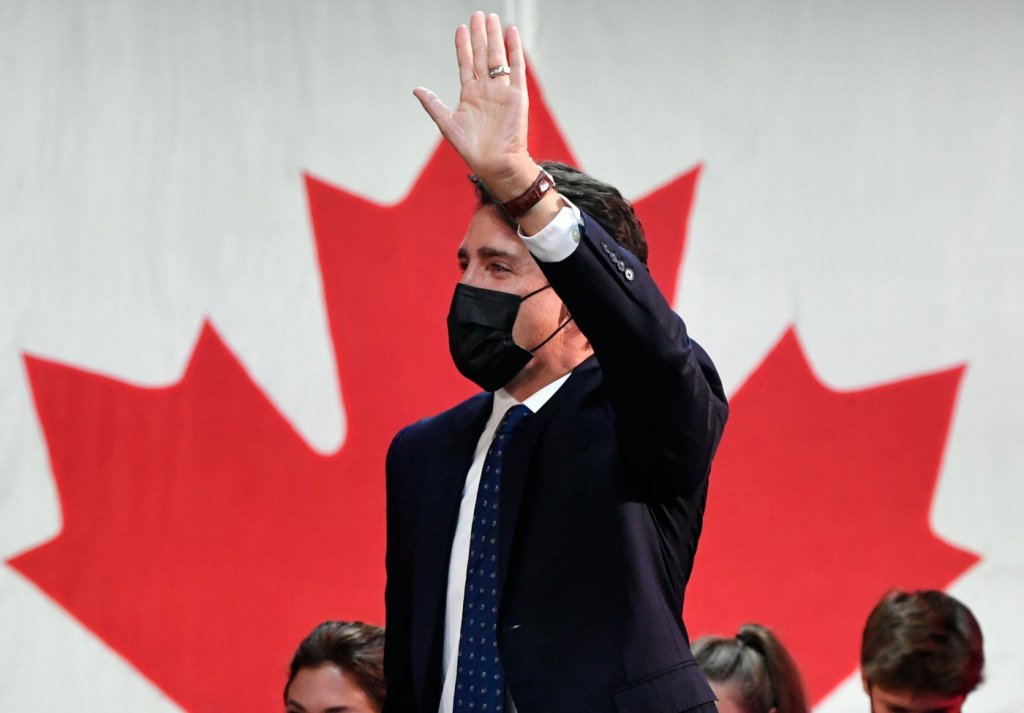 Primeiro-ministro do Canadá tem vitória em eleição antecipada
