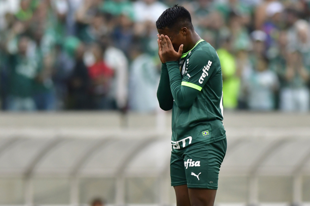 Torcedores criticam atuação do Palmeiras, falam em ‘soberba’ da equipe e declaram derrota como ‘merecida’