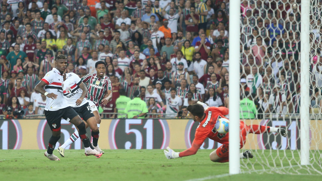 STJD nega pedido do São Paulo para anular jogo contra o Fluminense